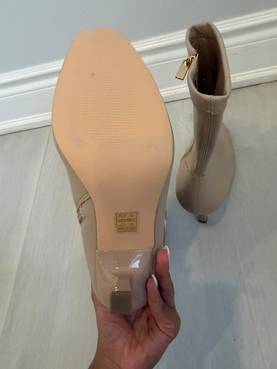 Kelly& Katie Beige Ankle Boots Size 39 - photo 5