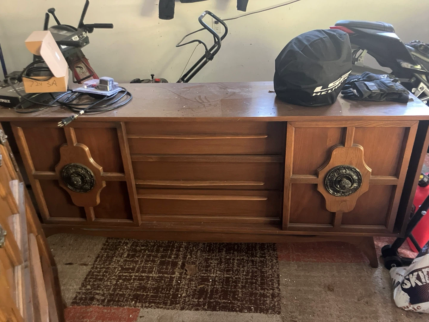 Mid-Century Solid Wood Dresser & Long Dresser with Mirror - photo 5