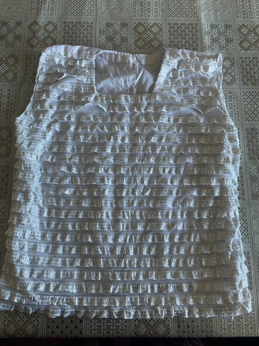 White Sleeveless Ruffle Blouse - photo 2