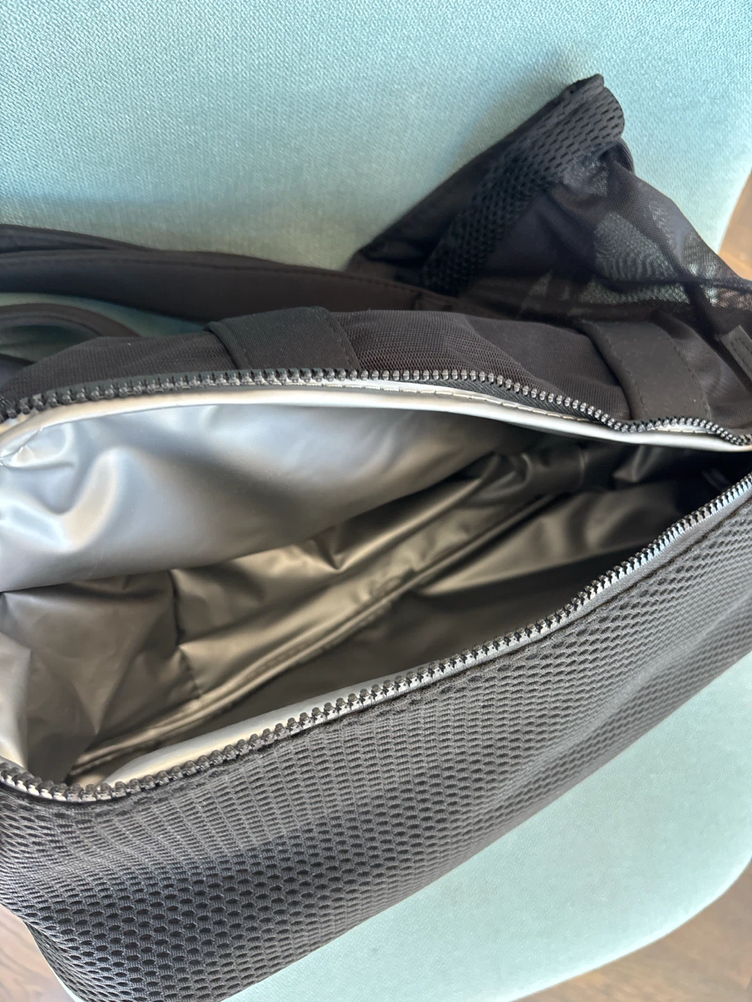 Black Mesh Tote/Cooler Bag - photo 2