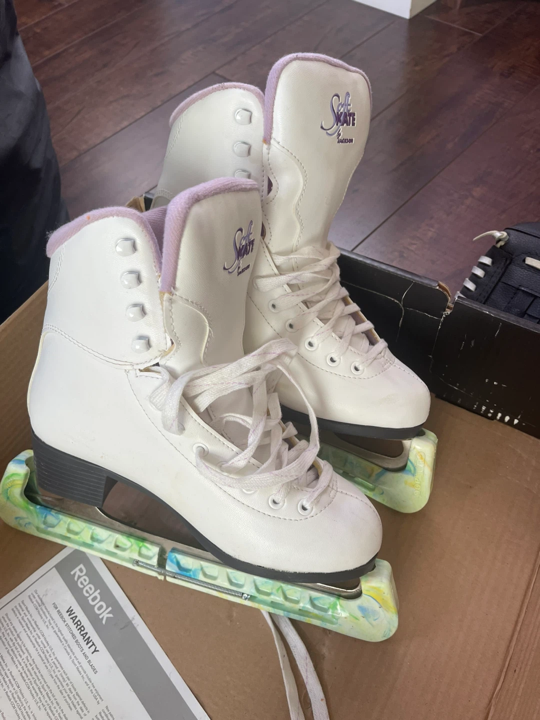 Two Soft Skate Ice Skates size 6 and 8 - photo 2