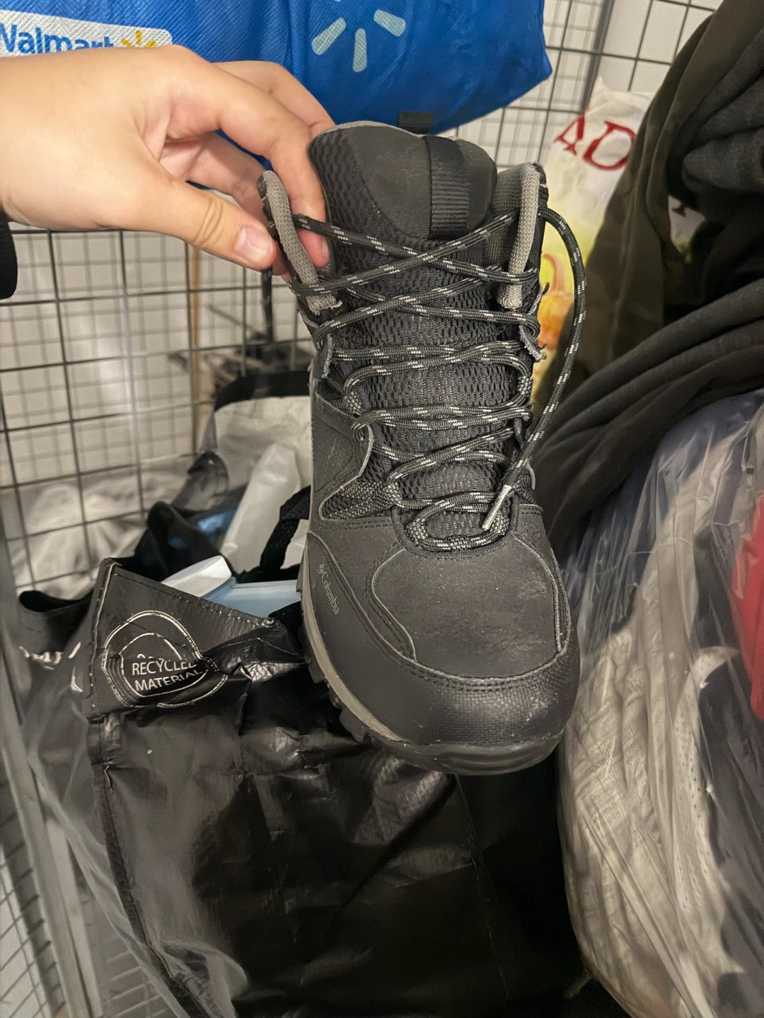 Columbia Waterproof Hiking Boots Size US 8 - photo 2