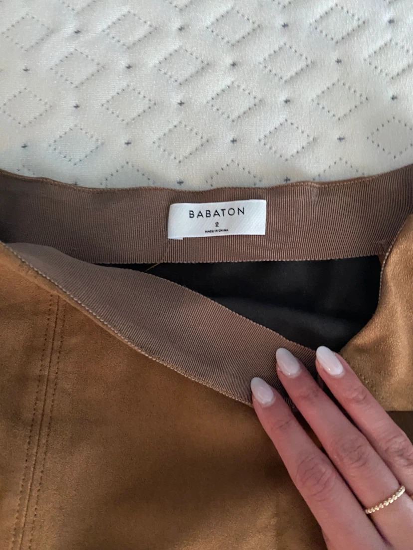 Aritzia Babaton Brown Suede-Look Skirt