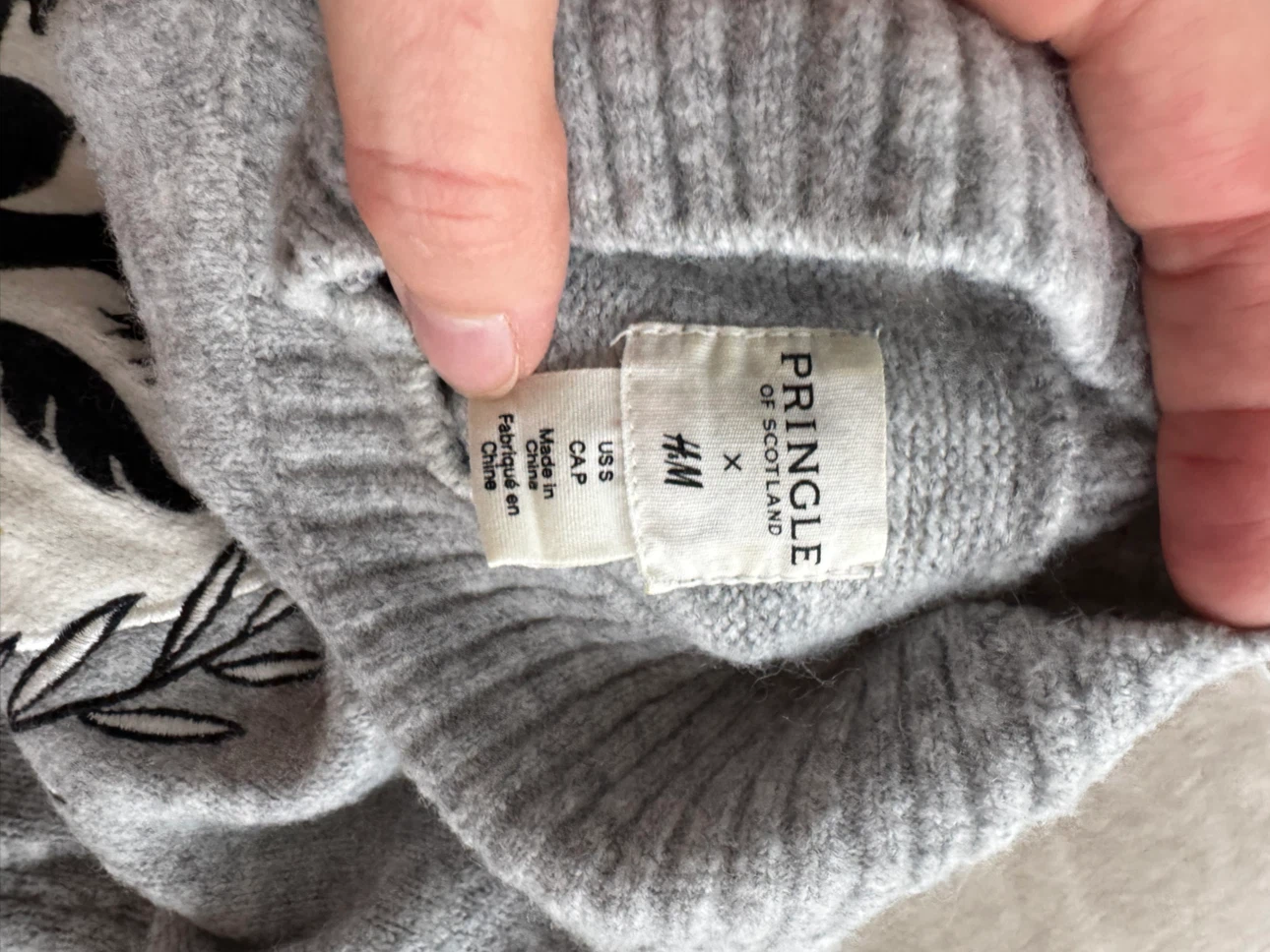 Pringle of Scotland x H&M grey sweater - photo 2