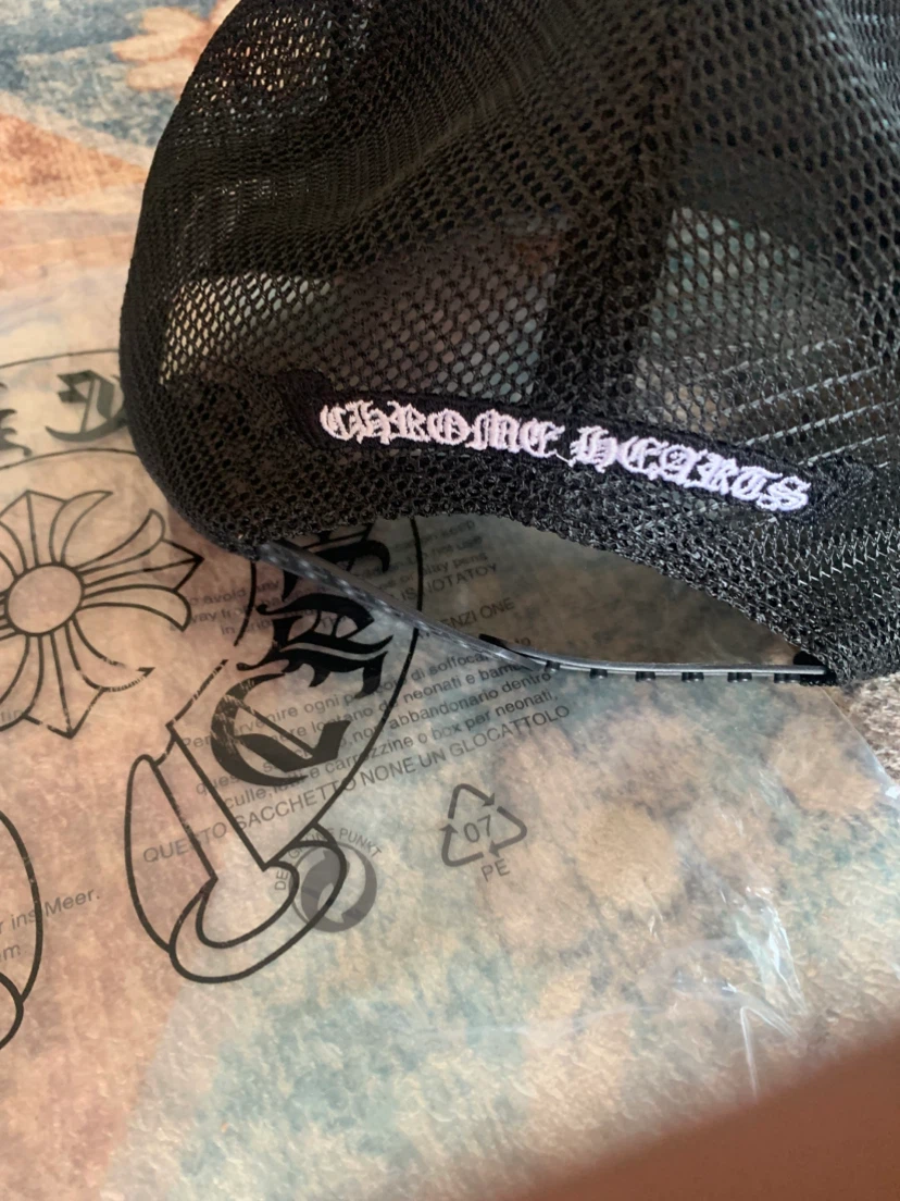 Chrome Hearts Trucker Cap - photo 3