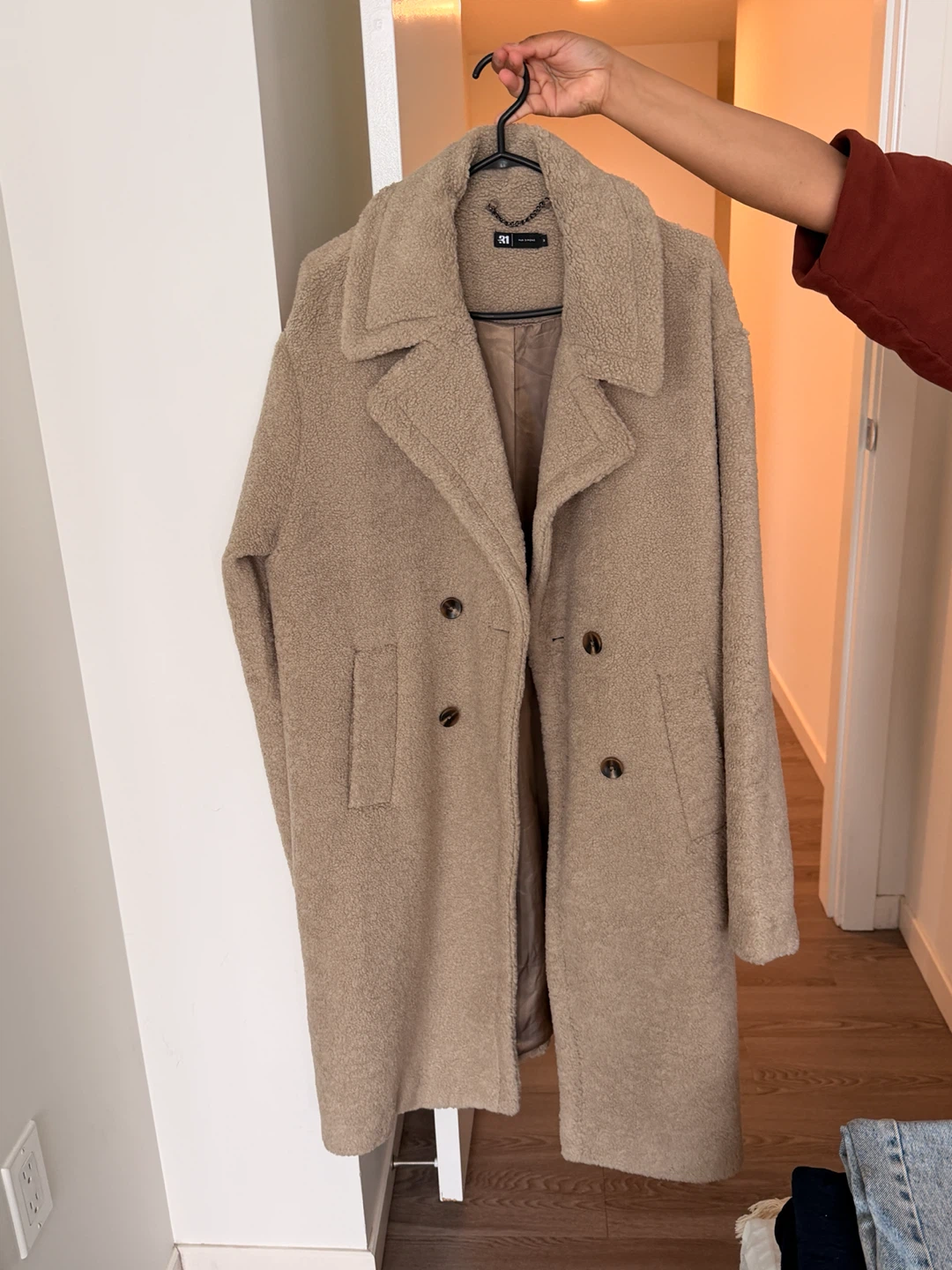 MOVING SALE  - Clothing and Shoes - photo 4