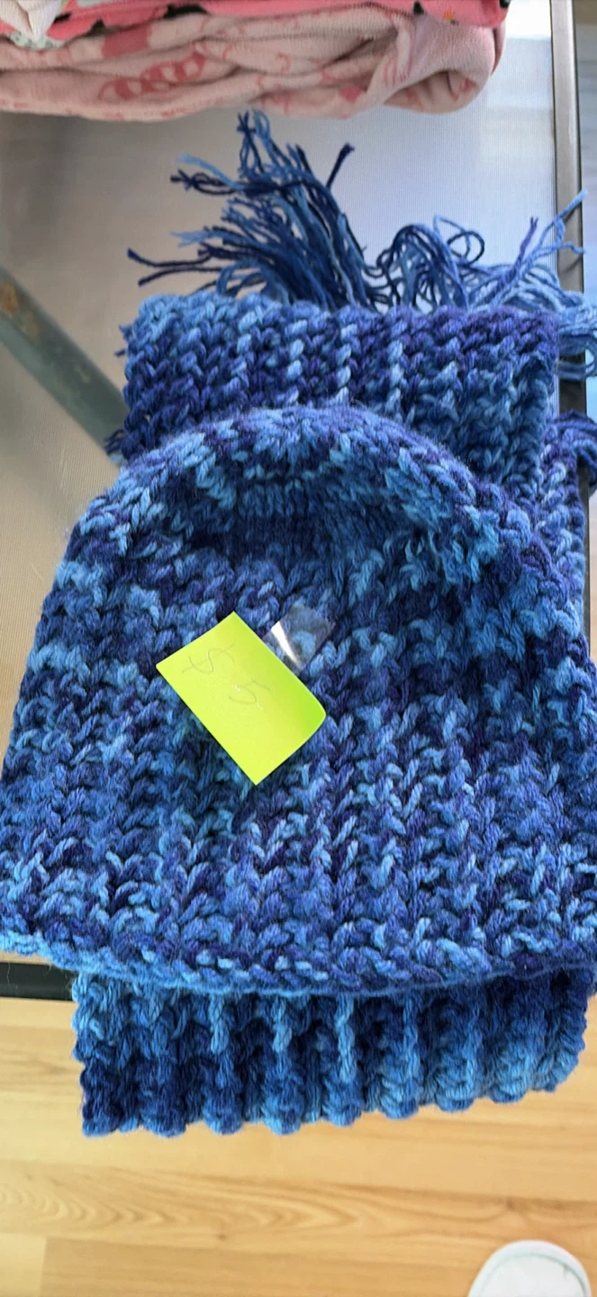 Blue touque and Scarf Set