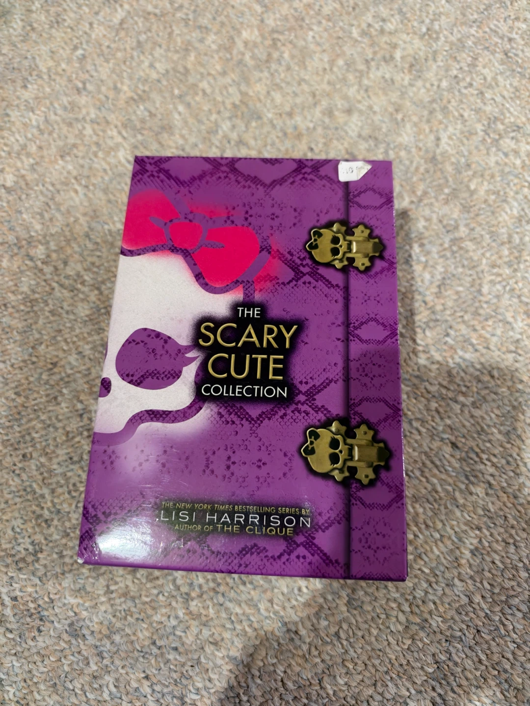 Monster High The Scary Cute Collection Boxed Set - photo 2