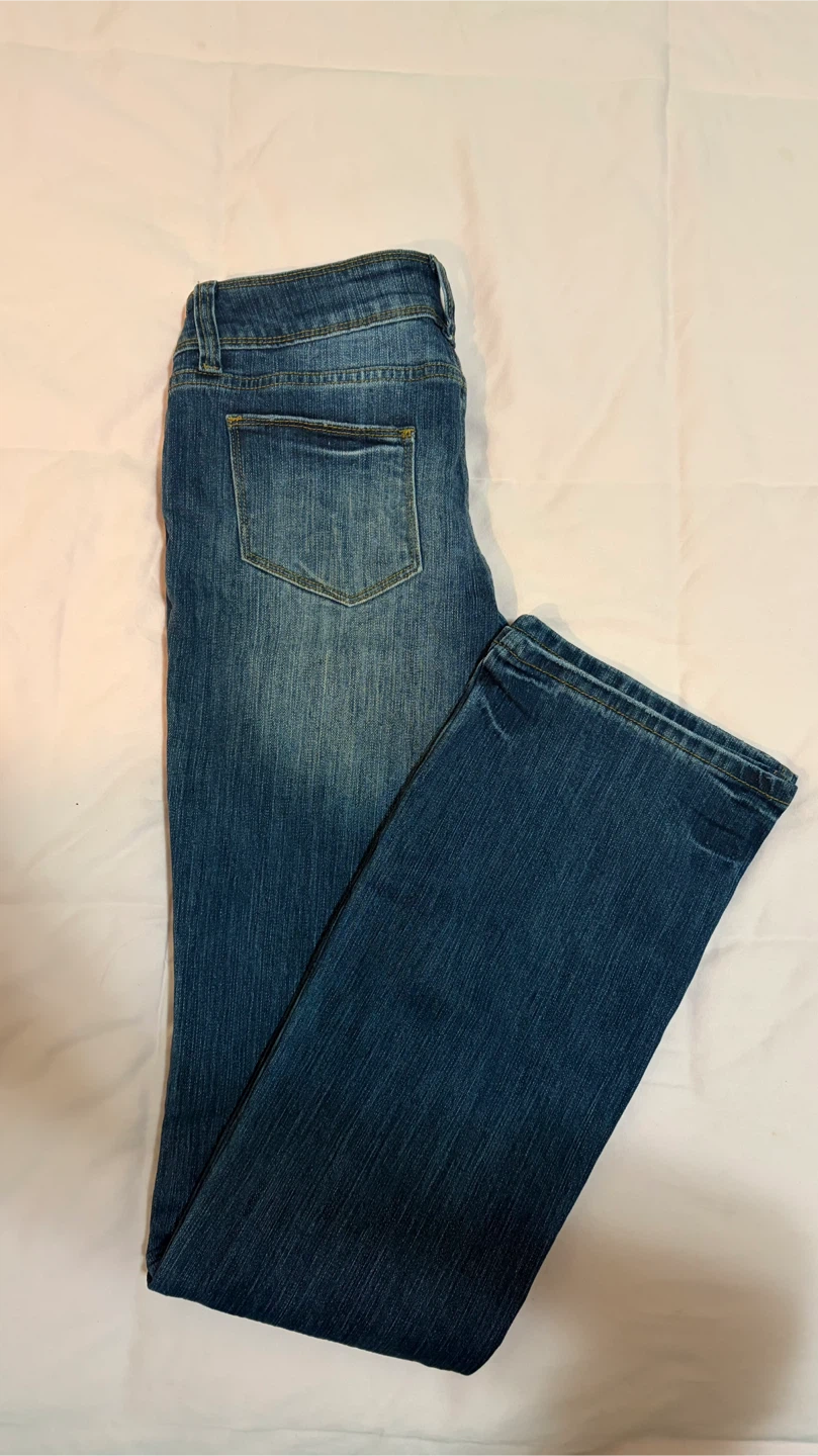 Brandy Melville Low Rise Jeans — NEW WITH TAGS - photo 4