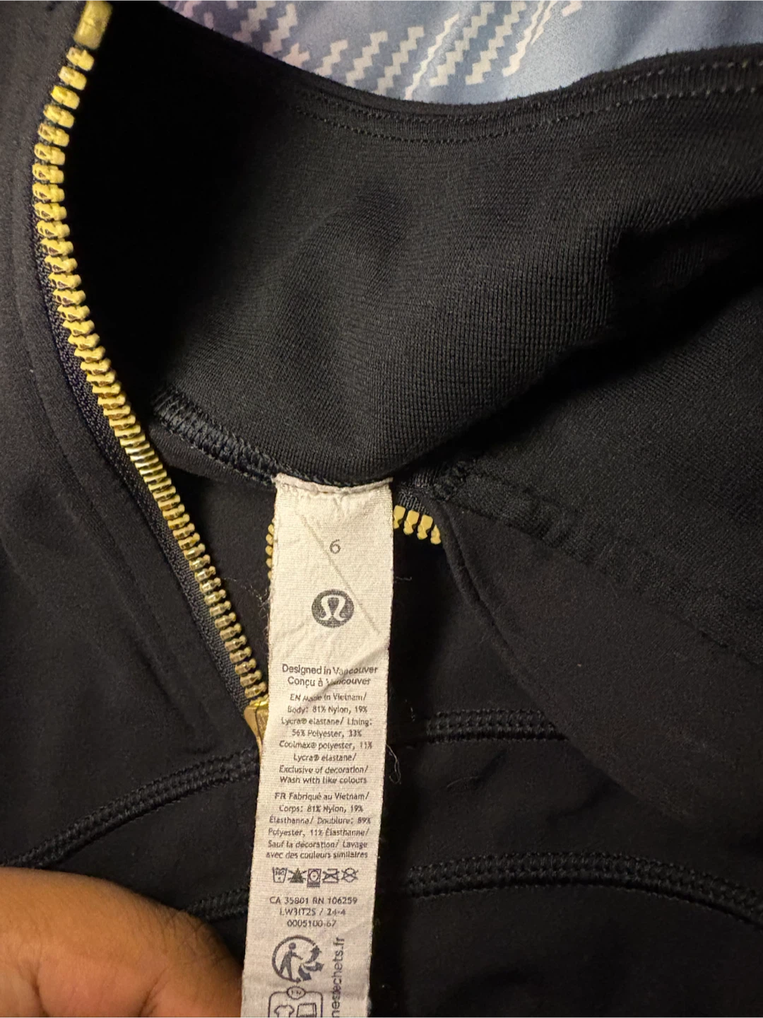 Lululemon Define Jacket Black Gold Zipper - photo 3