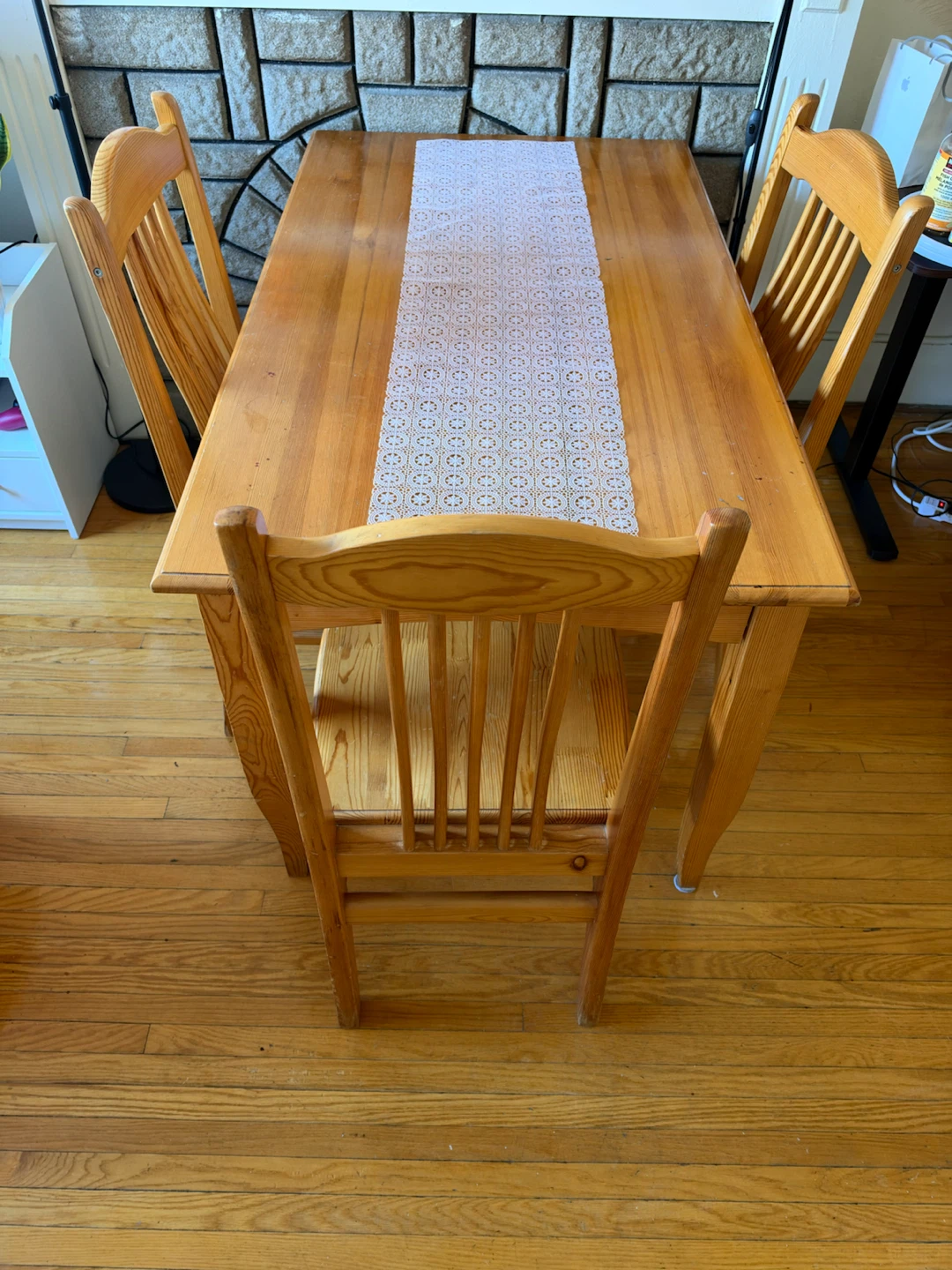 Solid Wood Dining Table and 3 Chairs - photo 2