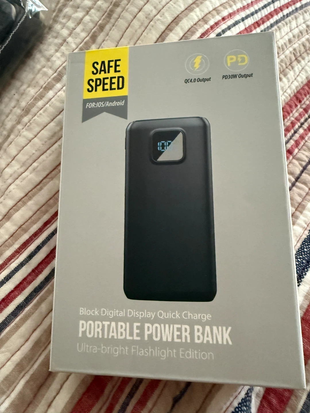 Safe Speed Portable Power Bank with Flashlight