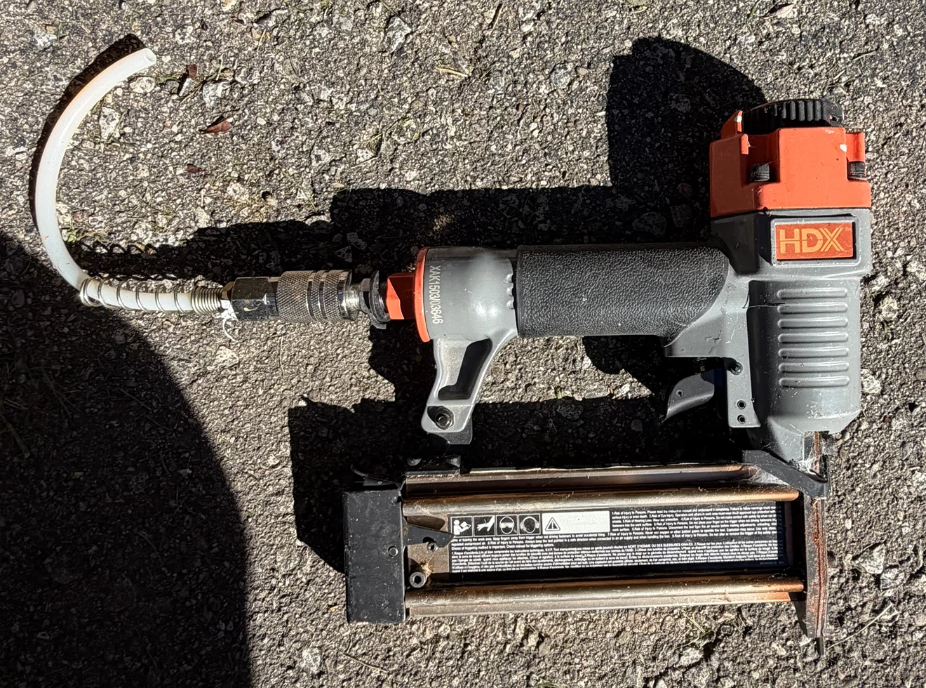 HDX Air Compressor and Two Pin Nailers - photo 4