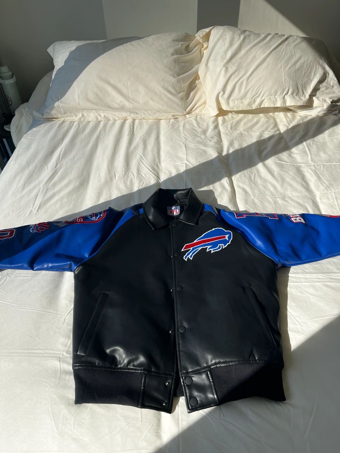 NFL Buffalo Bills Varsity Jacket - photo 2