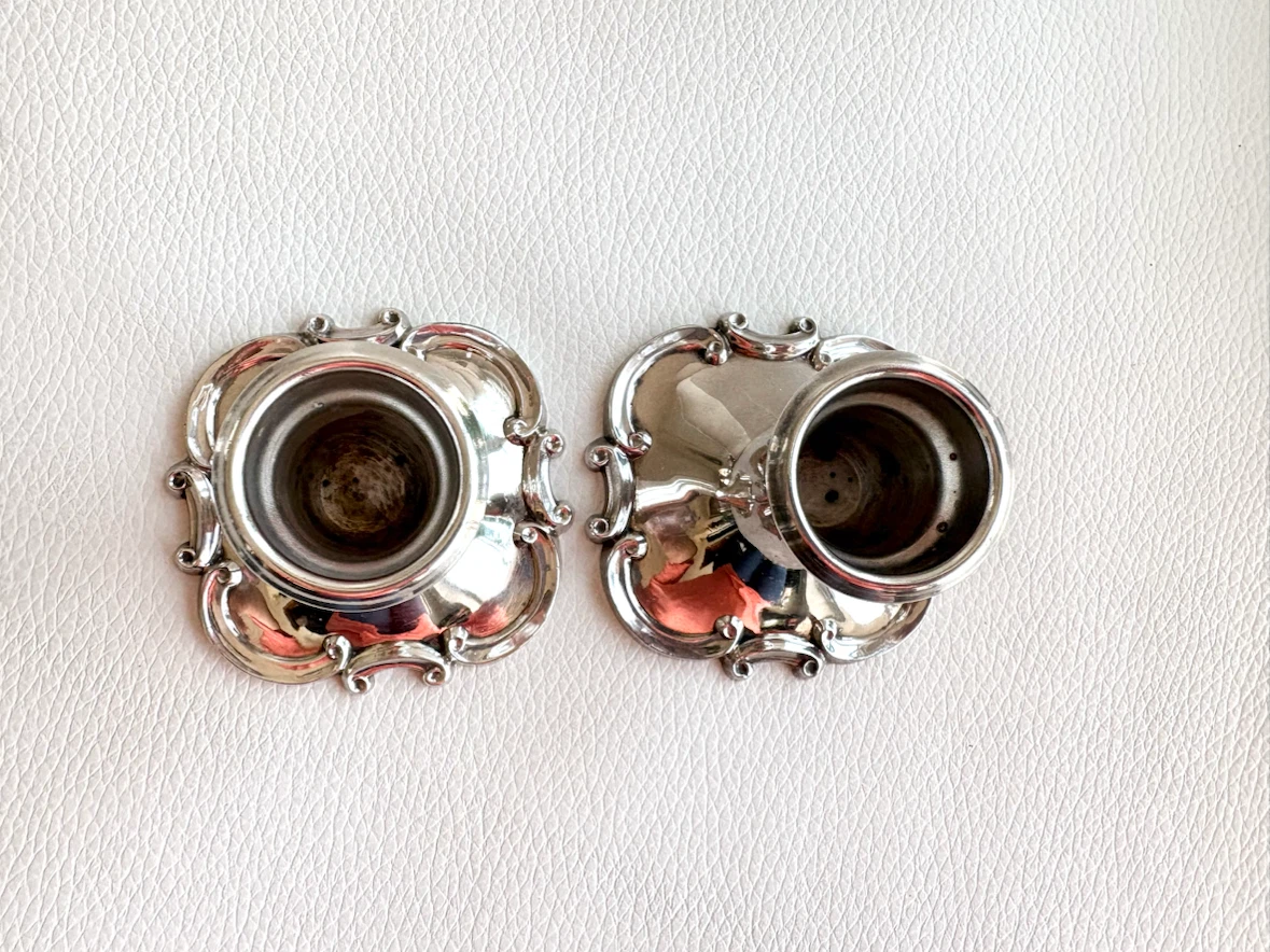 Pair of Coronet Plate E.P. Lead Candlestick Holders - photo 5