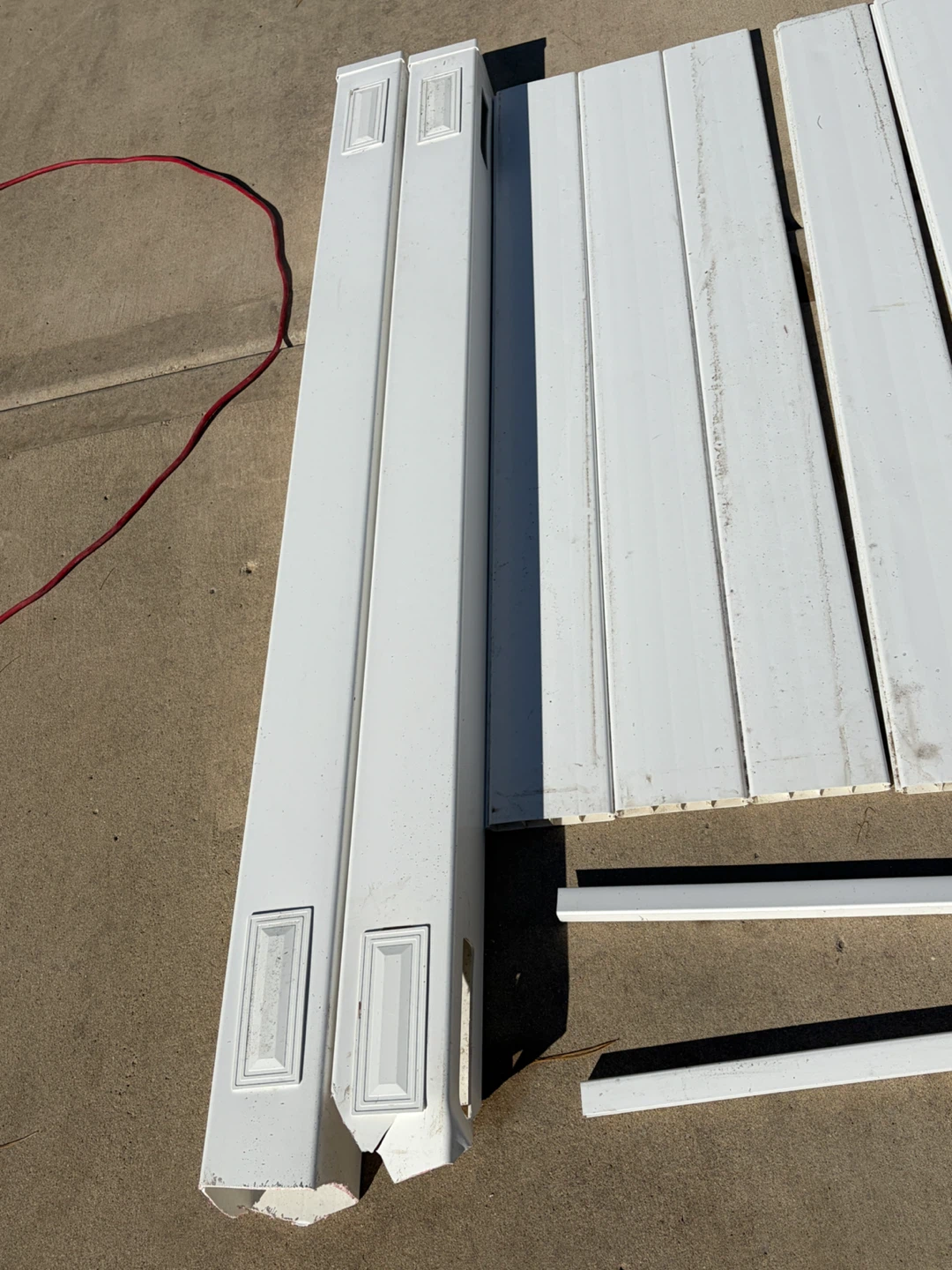 White Vinyl Privacy Fence - photo 2