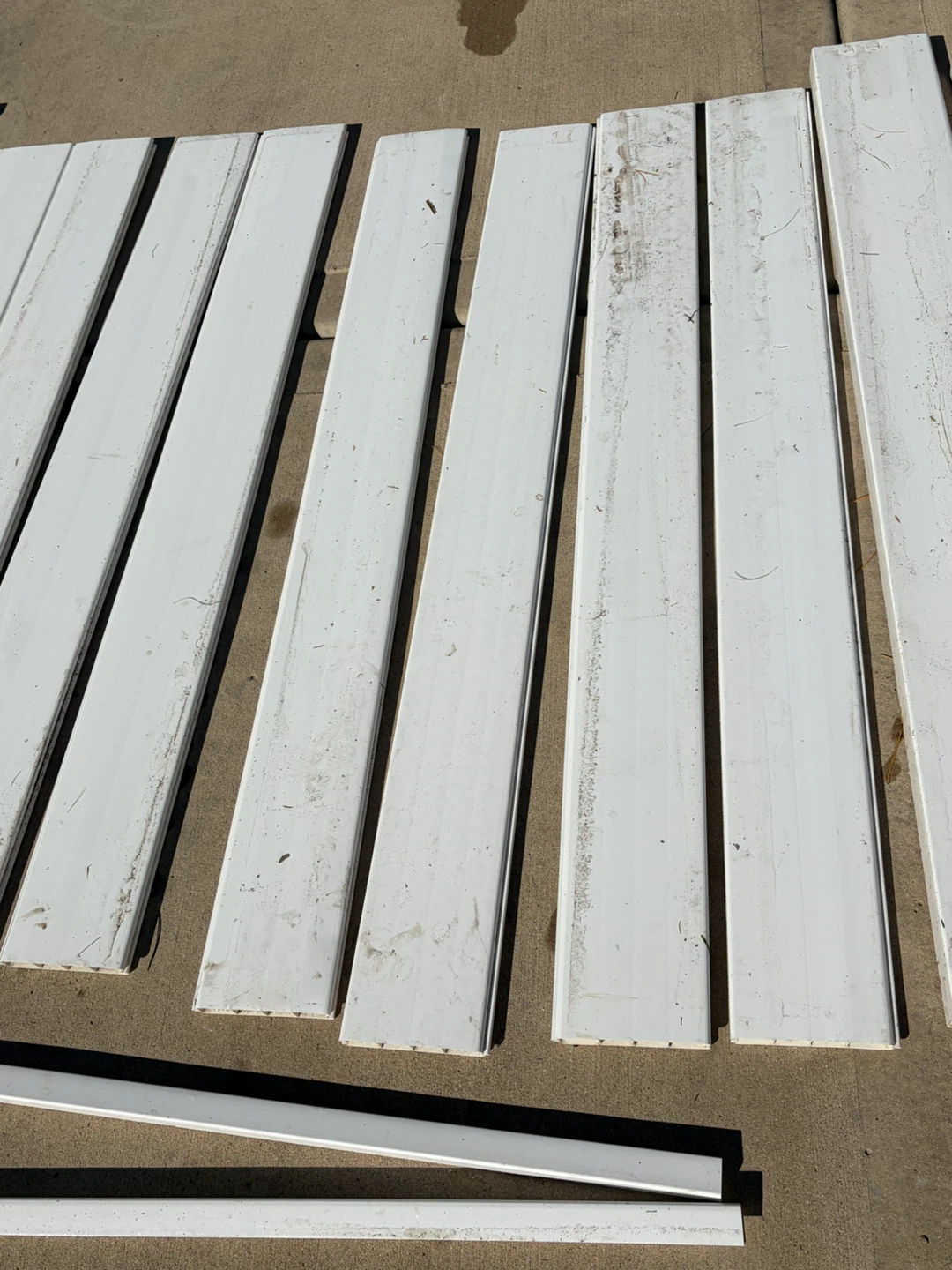 White Vinyl Privacy Fence - photo 4