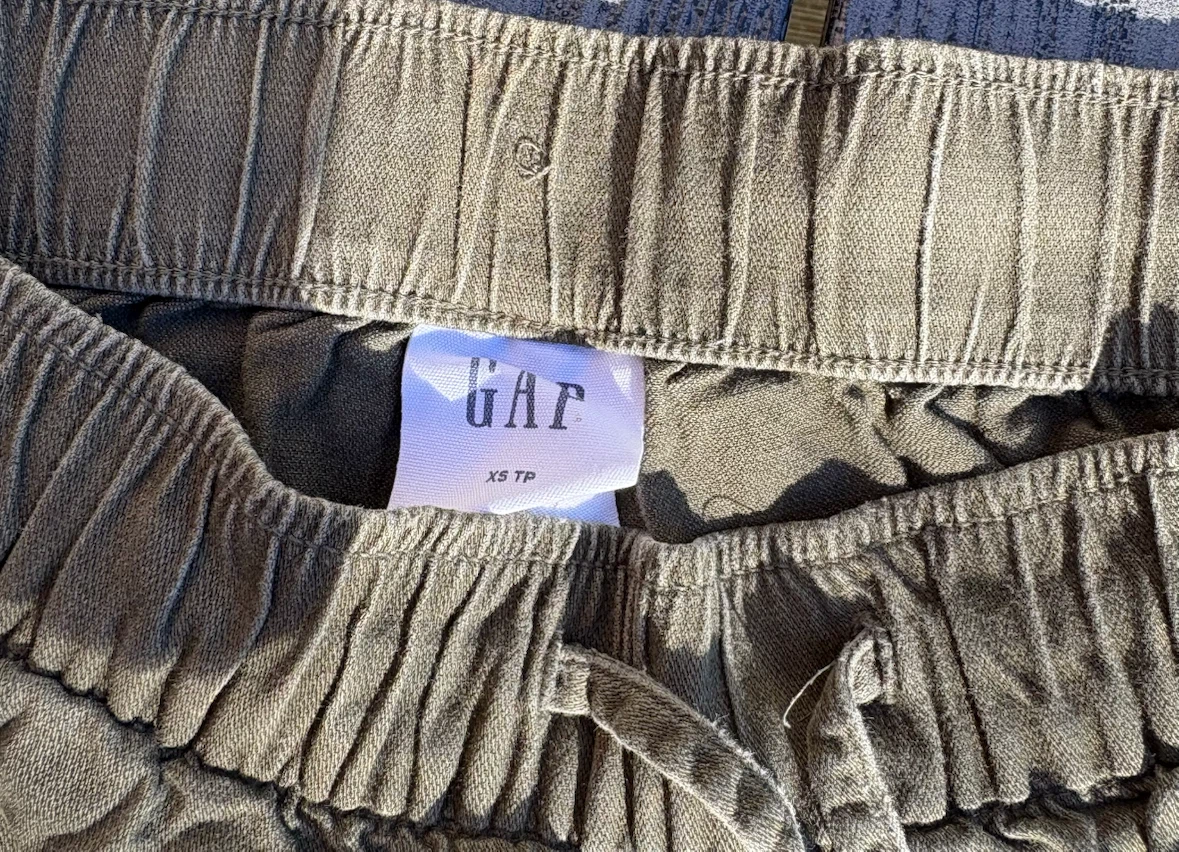 Gap Olive Green Cargo Pants - photo 2