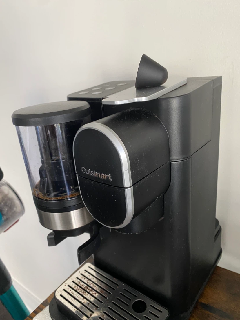 Cuisinart Coffee Maker with Grinder - photo 2