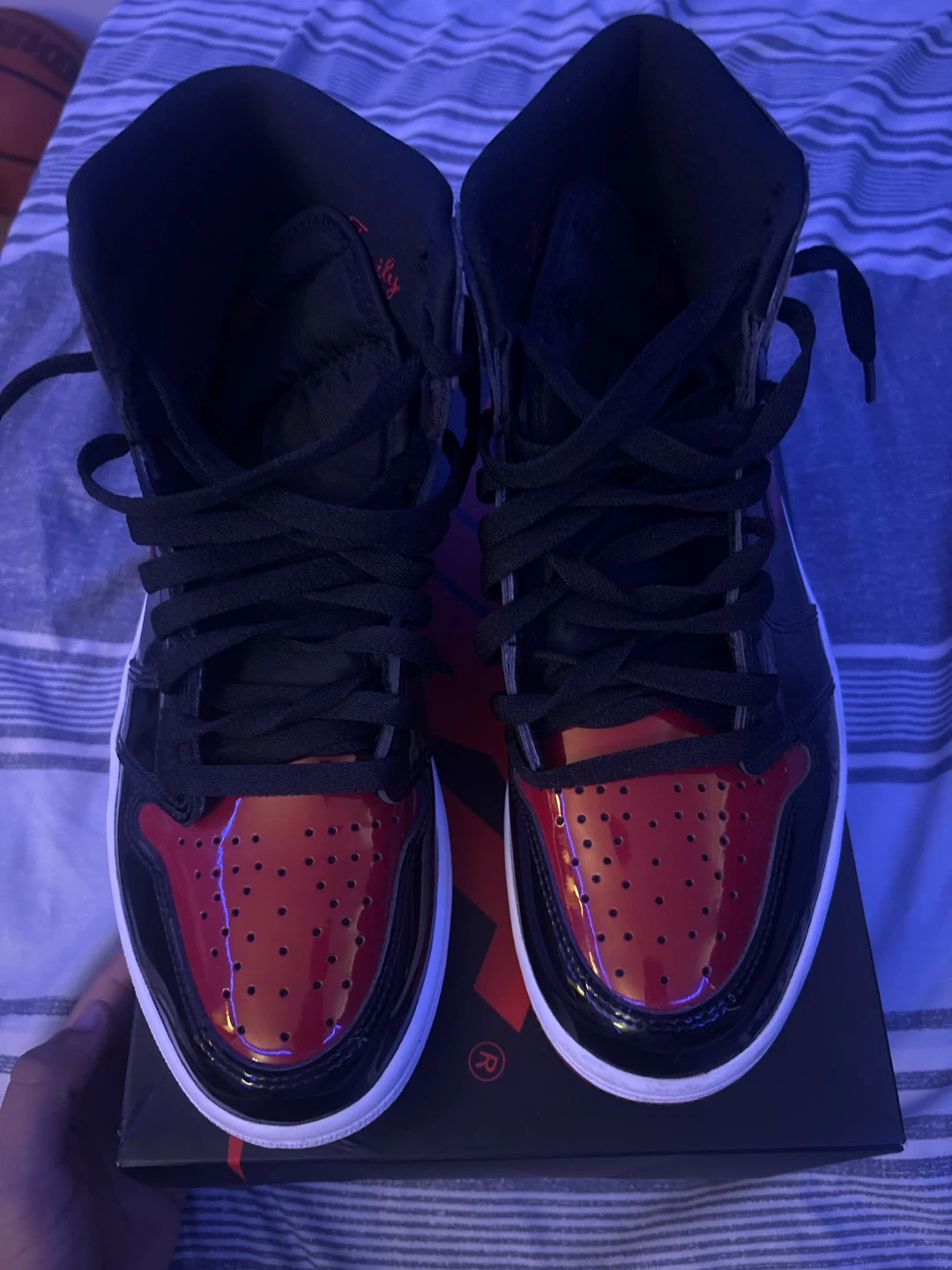 Nike Air Jordan 1 Retro High OG Patent Bred - photo 3