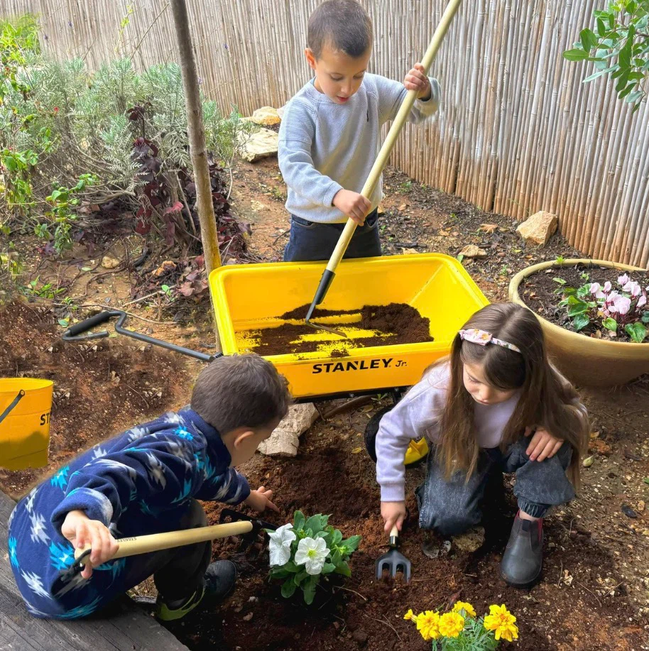 Stanley Jr Kids garden and wagon tool set - photo 3