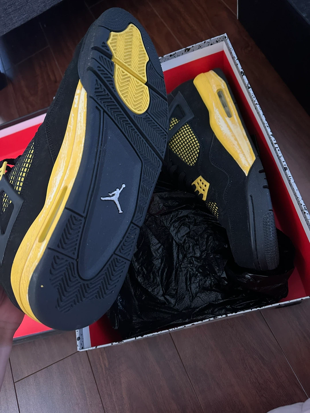 Multiple pairs of Nike Air Jordan sneakers - photo 2