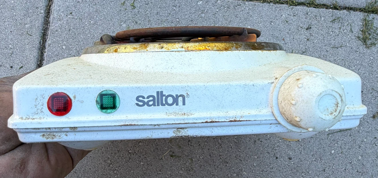 Salton Canada Single Burner HP1209 - photo 2