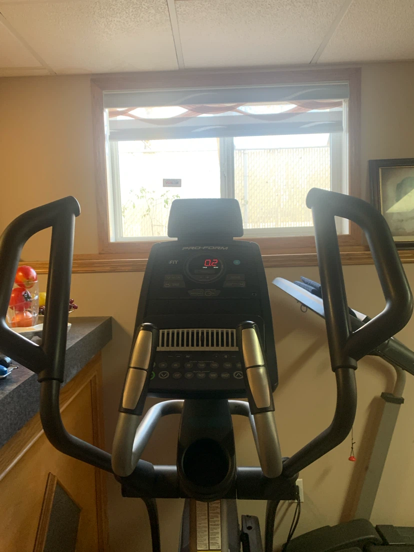 Moving out sale-  Elliptical - photo 4