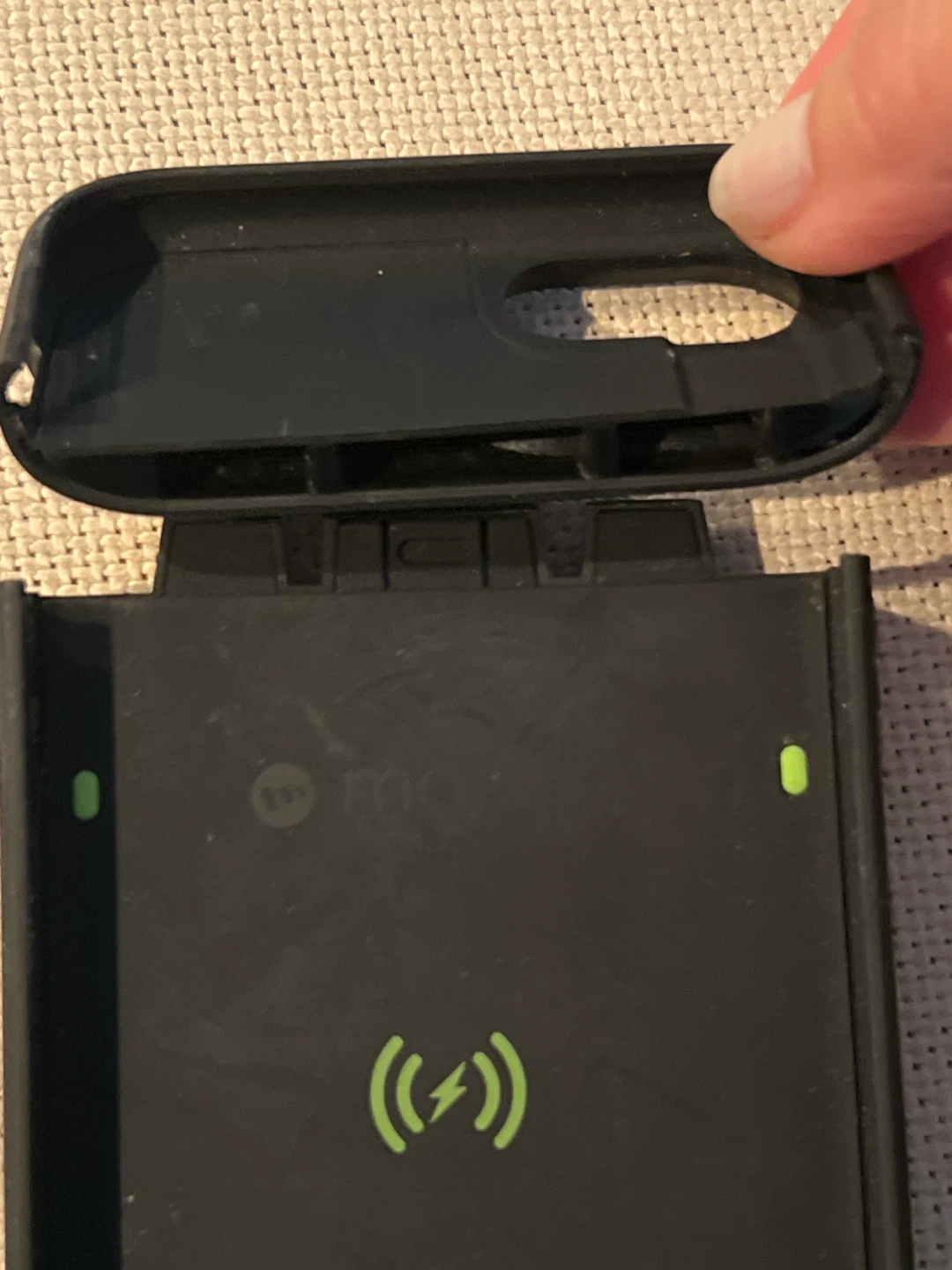 Mophie Juice Pack Charging Case - Fits iPhone 6 & 6s - Working - photo 3