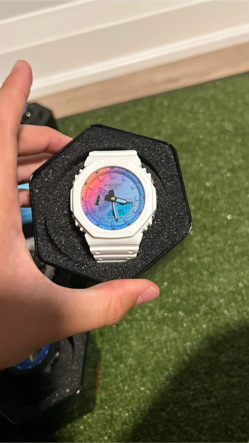 Brand New G-Shock Watches ⌚🌈💙 Box & Accessories Included - photo 2