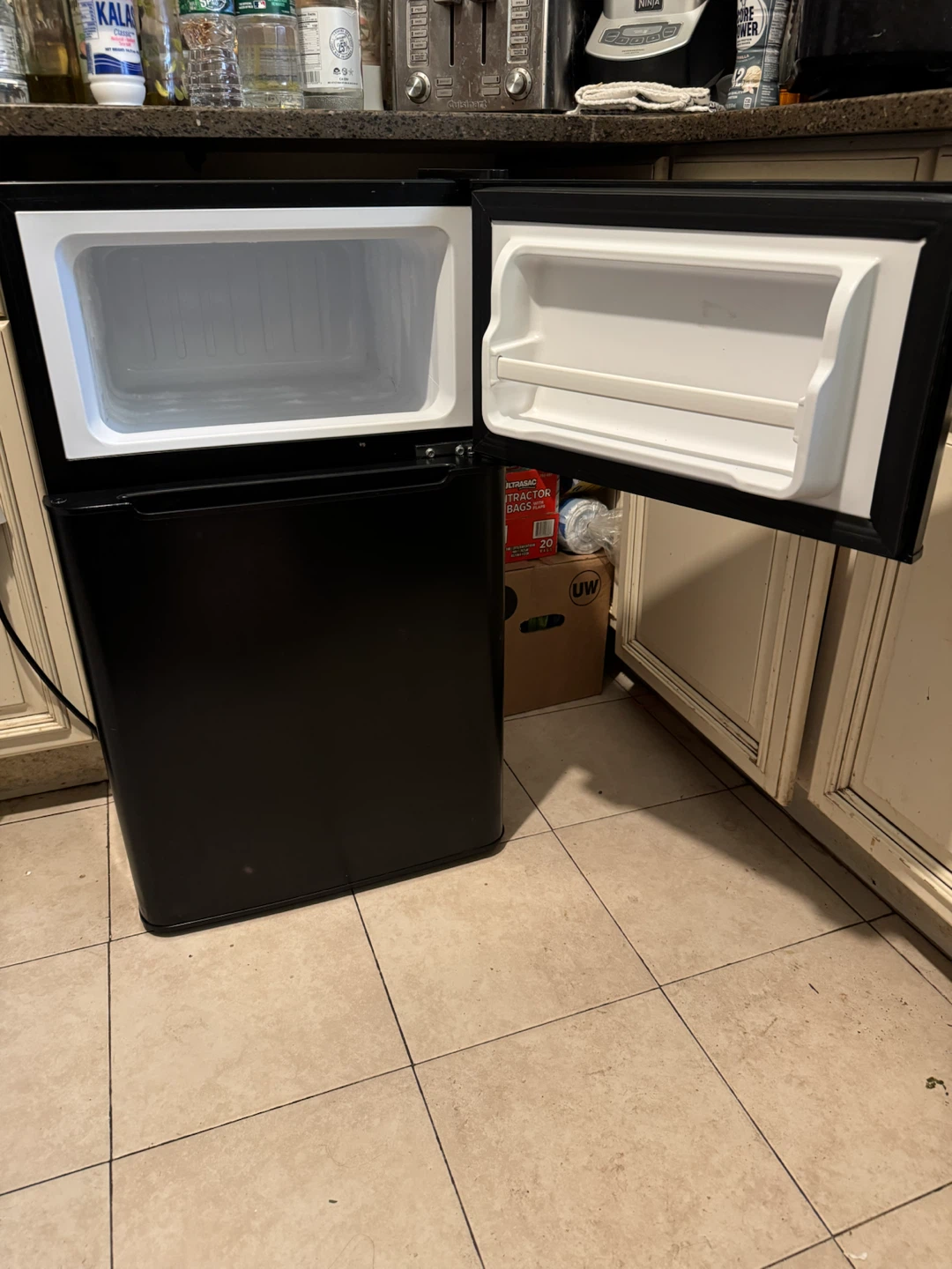 “The Office” Limited Edition Mini-Fridge - photo 5
