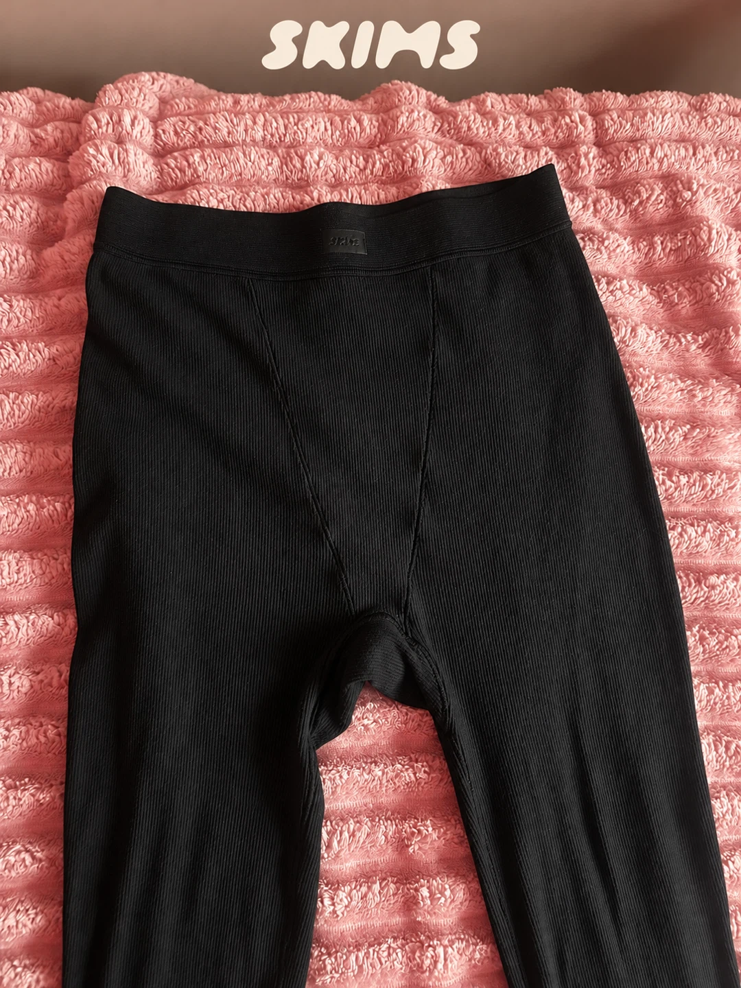 SKIMS Ribbed Leggings Black