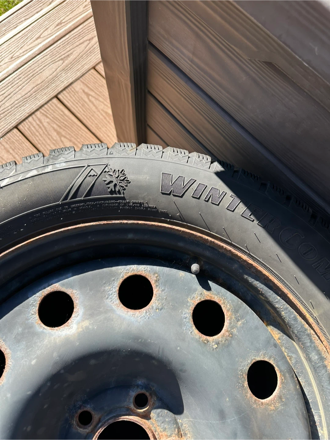 Goodyear WinterCommand Tires 235/55R18 Set - photo 4