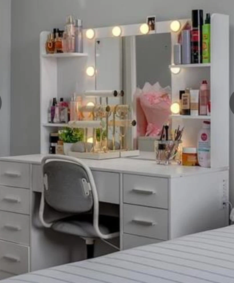 White Vanity Desk with Mirror and Lights