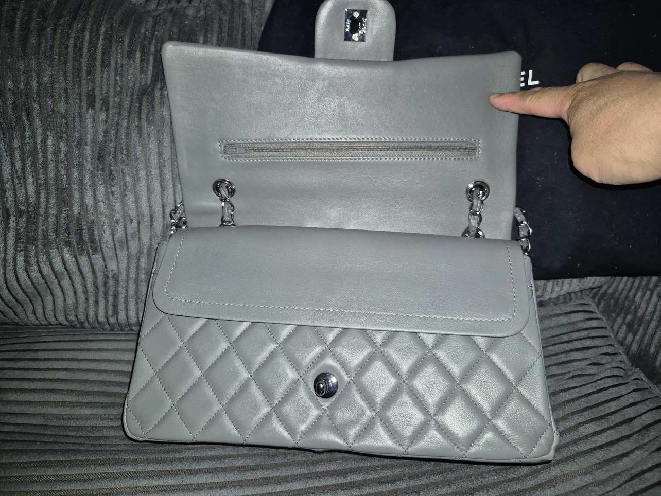 Cc Classic Flap Bag in Grey - photo 3