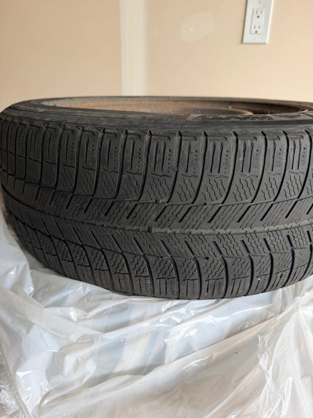 Michelin 215/55R16 Tire on Steel Rim - photo 2
