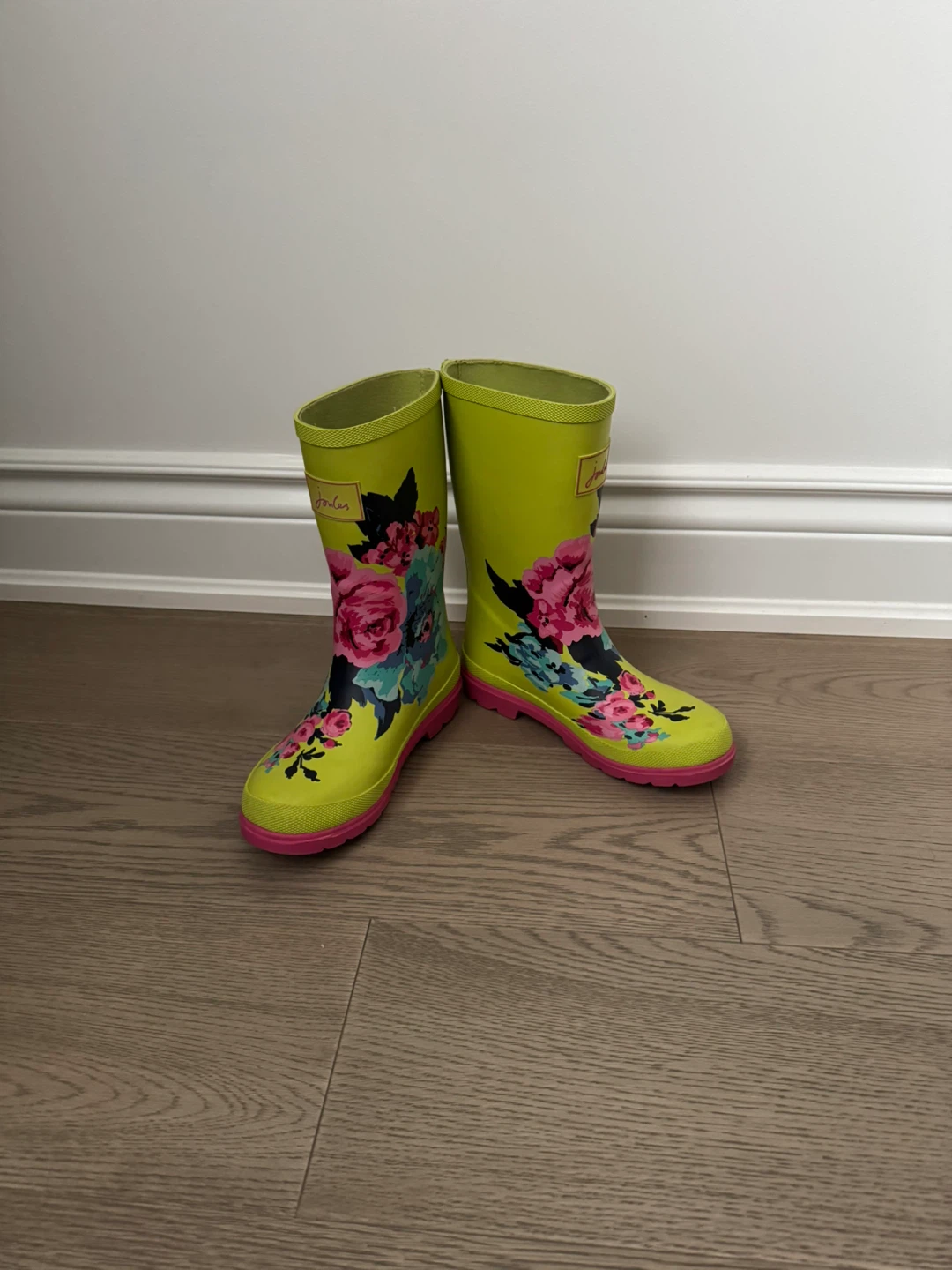 rain boots - photo 4