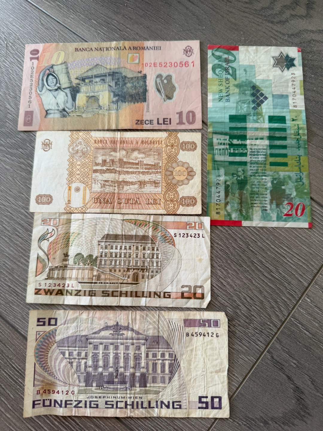 Collection of Five Foreign Banknotes - photo 2