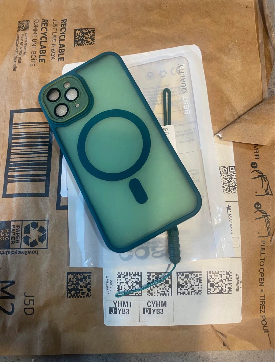 iPhone 11 Pro Green Case with MagSafe (BRAND NEW FROM AMAZON)
