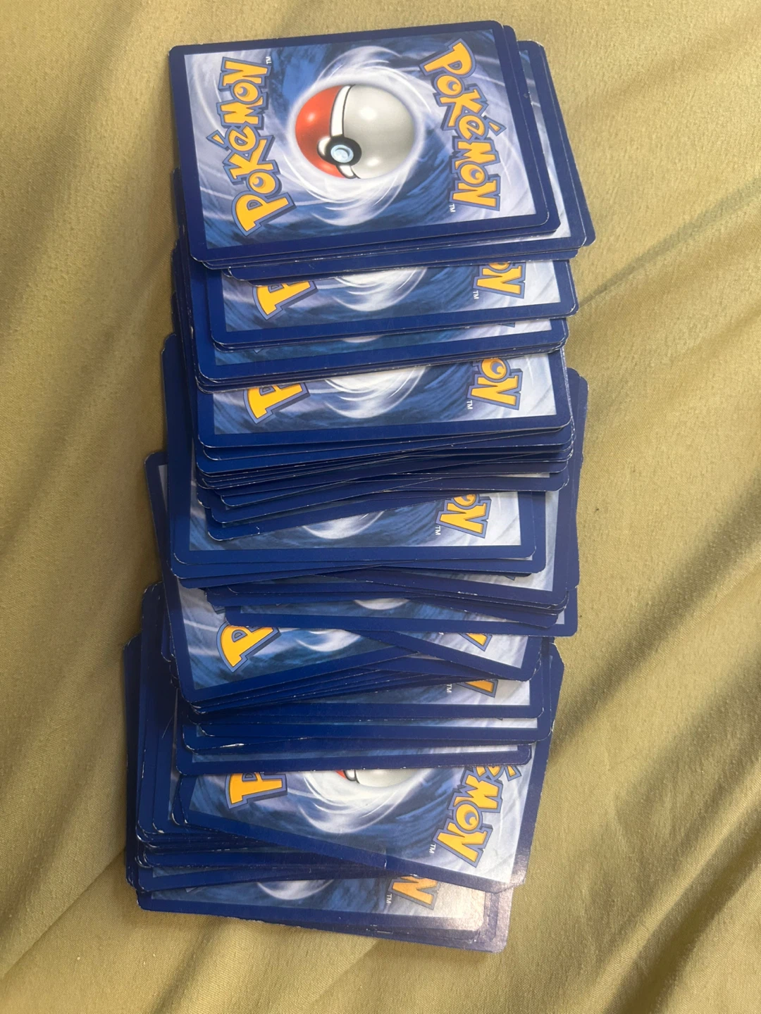 Mystery Pokémon cards - photo 2