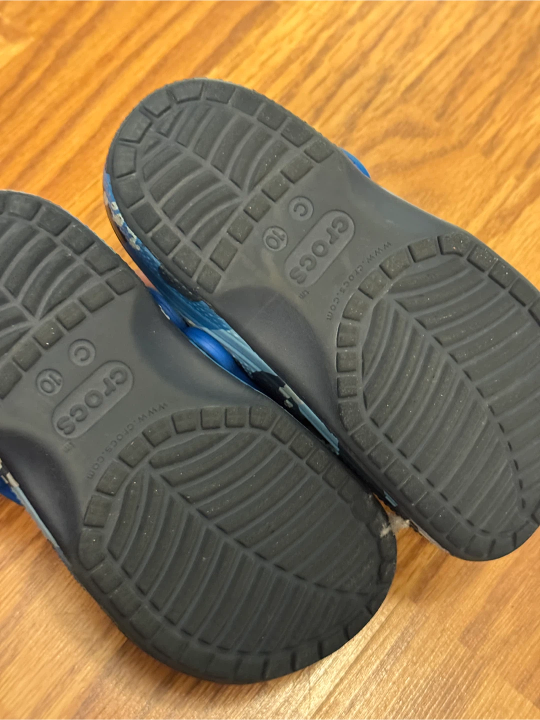Kids Crocs Clogs Blue Camo Size 10 - photo 3