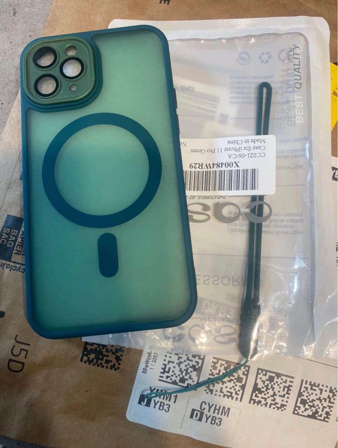 iPhone 11 Pro Green Case with MagSafe (BRAND NEW FROM AMAZON) - photo 3