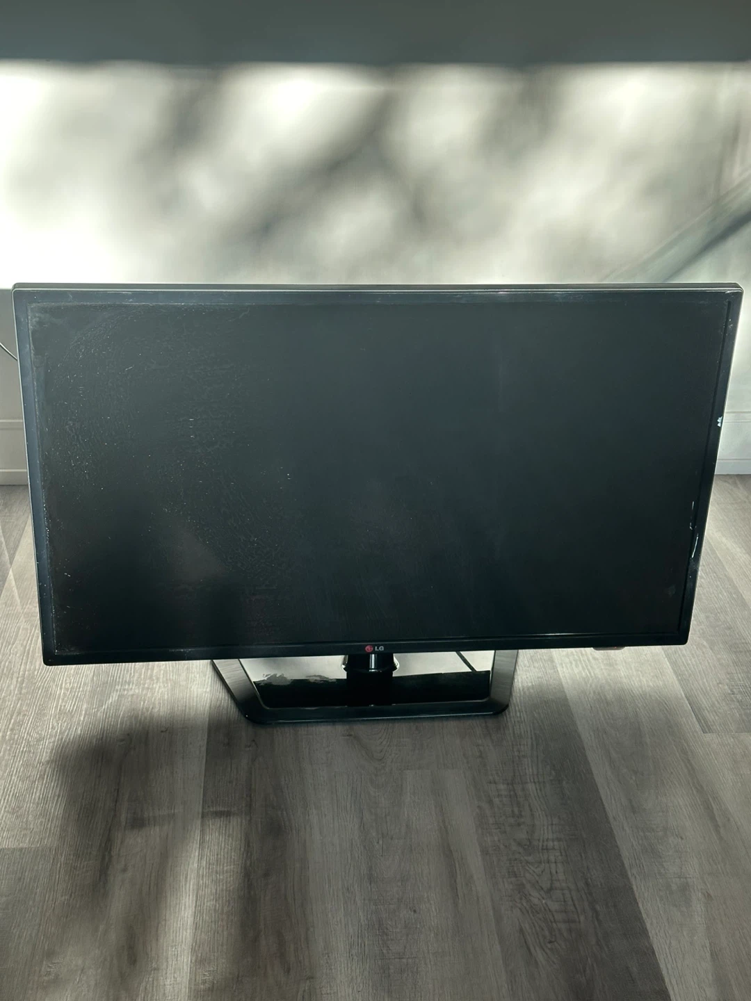 LG 40” Flat Screen TV