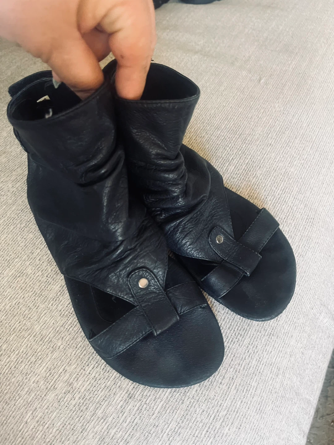 Black Leather Sandals Size 39