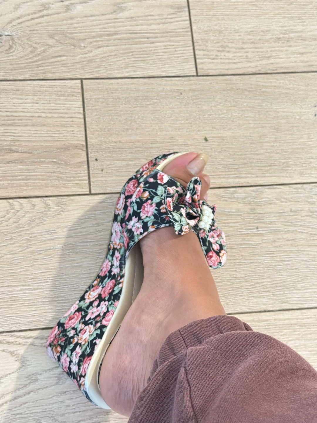 Floral Wedge Sandals with Pearl Detail - photo 3