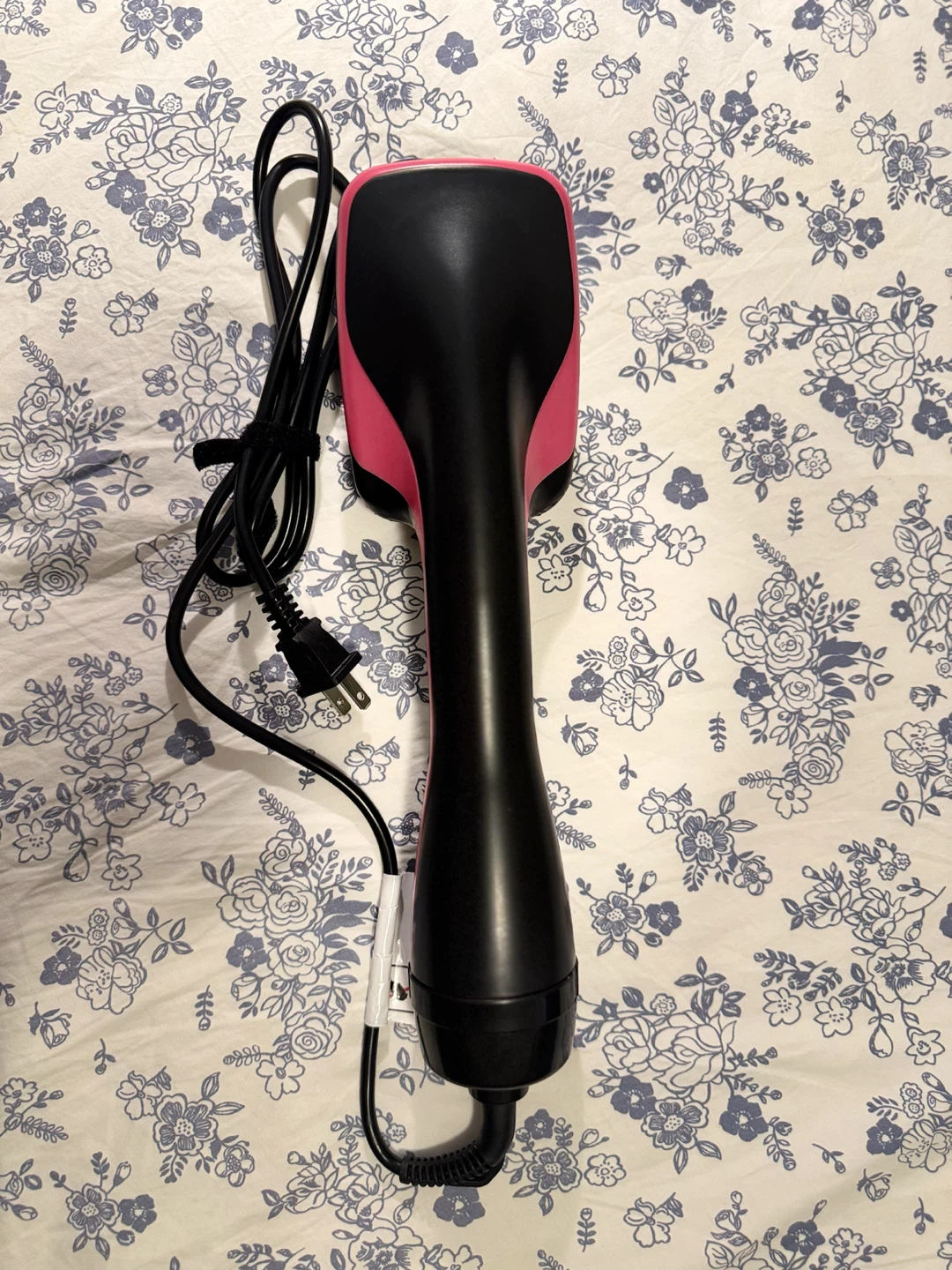 Black and Pink Hair Dryer Brush - photo 2