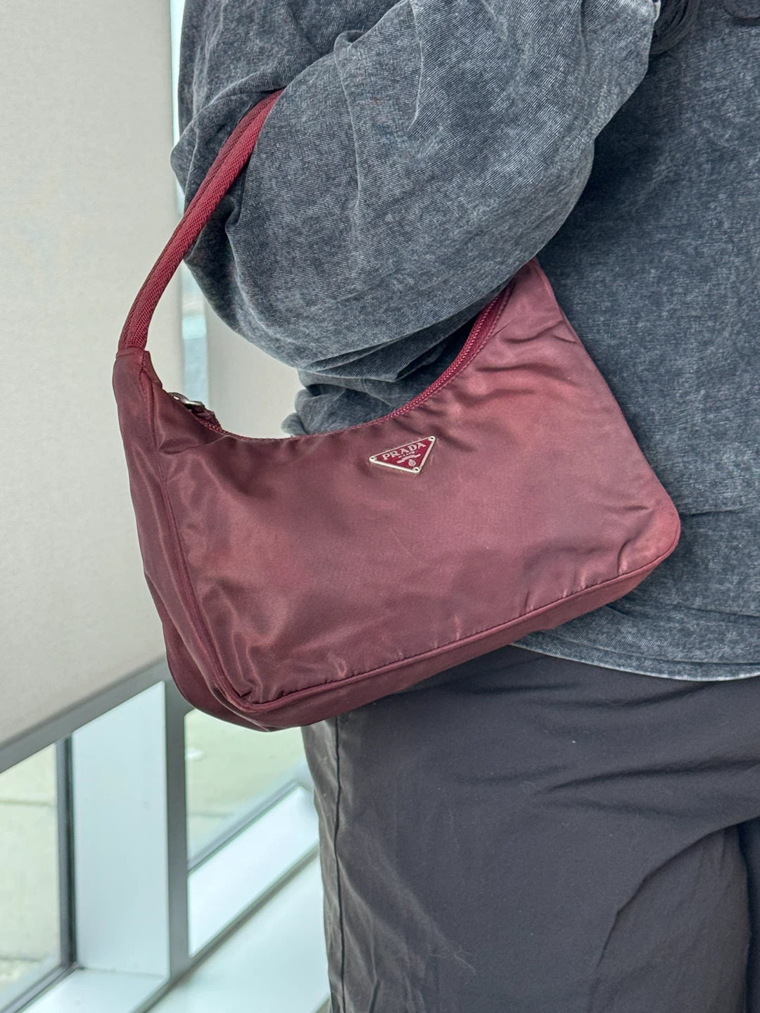 AUTHENTIC Prada Hobo Bag vintage - photo 2