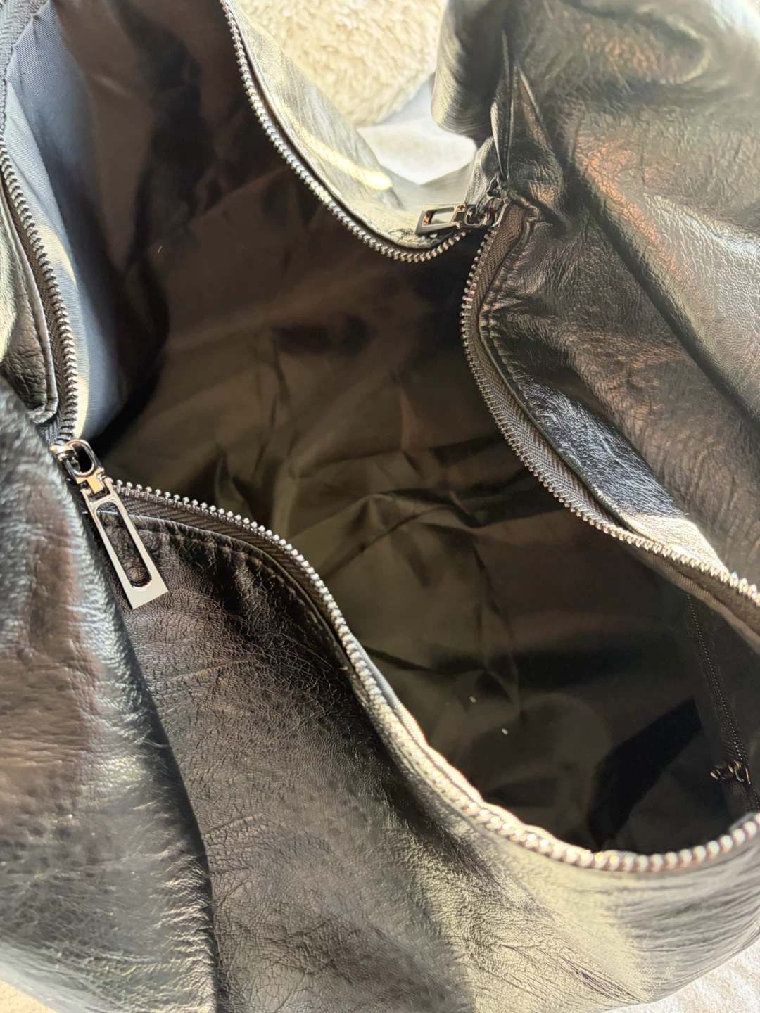 Leather Hobo Bag - photo 5