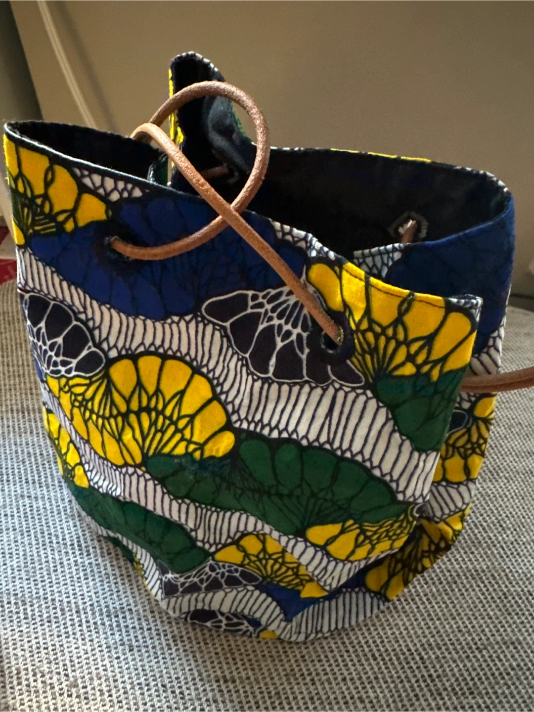 African hand printed Drawstring Bucket Bag - photo 2