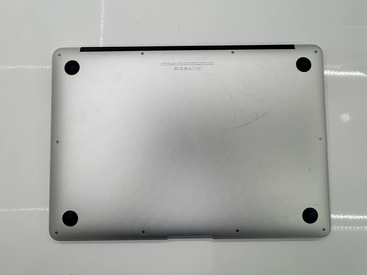 Apple MacBook Air A1466 - photo 2